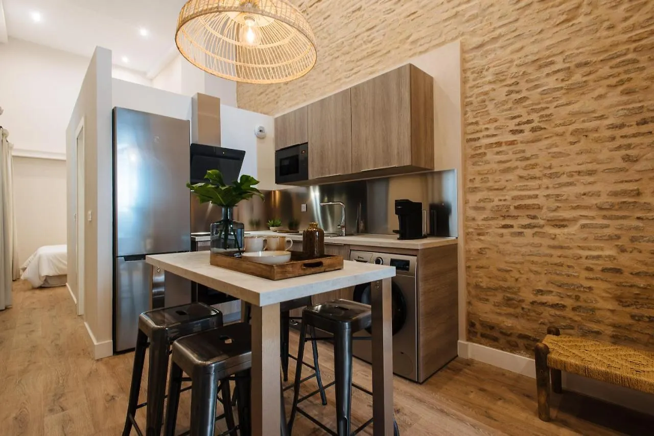 La Silleria De Triana By Magno Apartments Seville 0*,  Spain